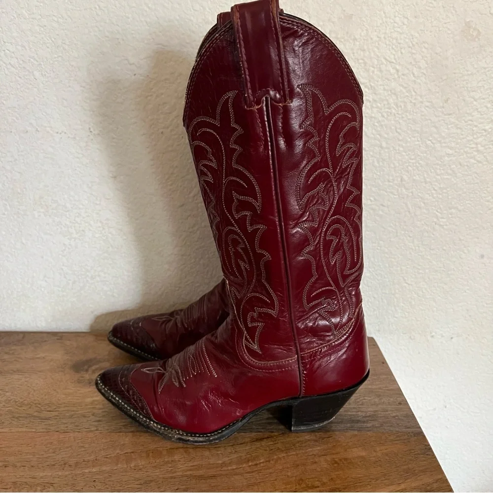 Justin Deep Red Leather Talk Boots Style J7521 Size 3C